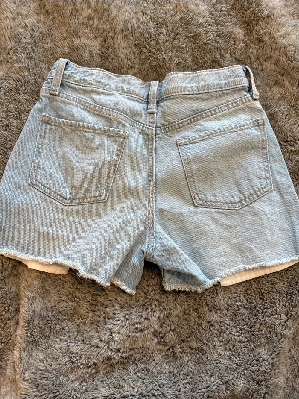 Old Navy High-Rise Distressed Denim Shorts – Size 12 Girls